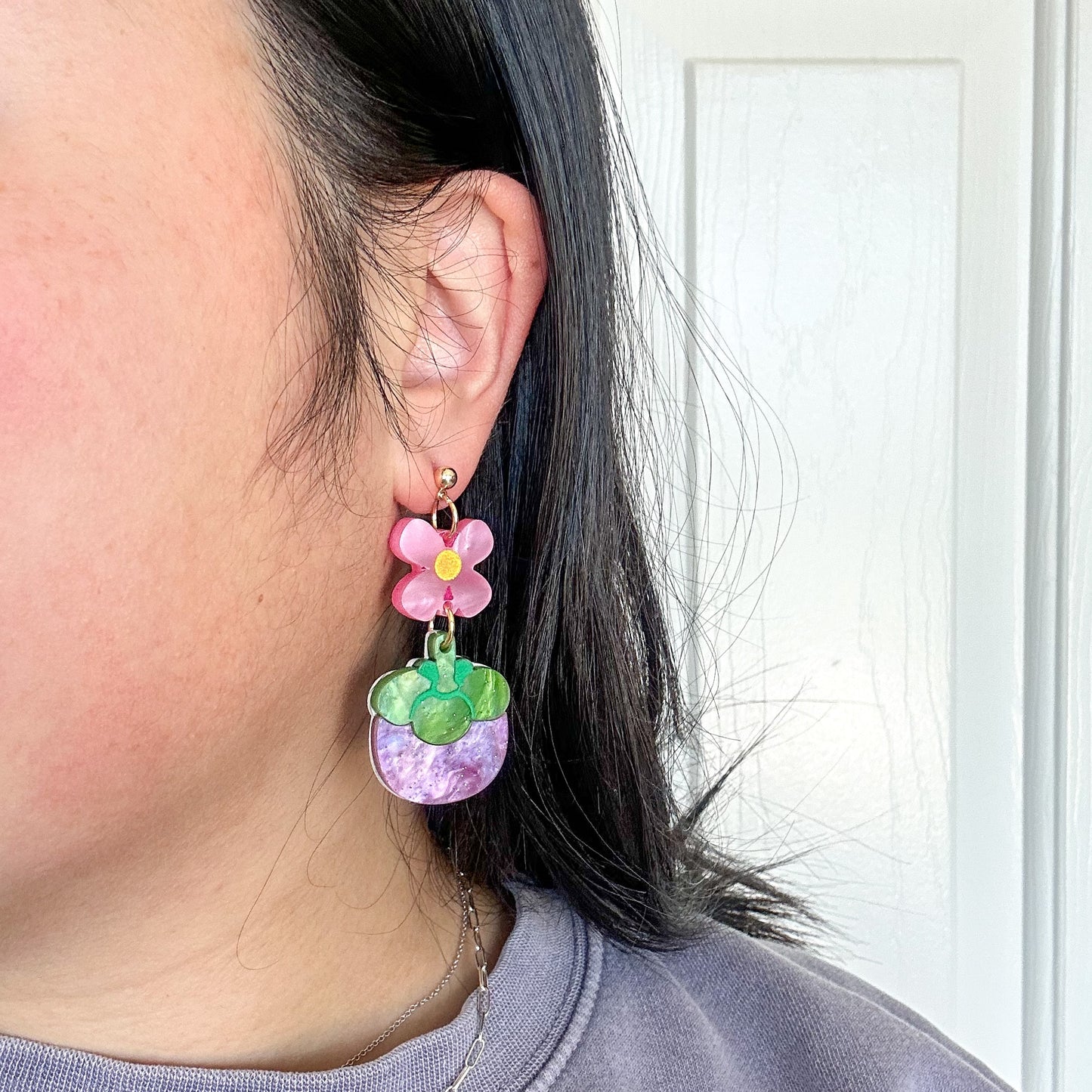 Mismatch Mangosteen Dangle