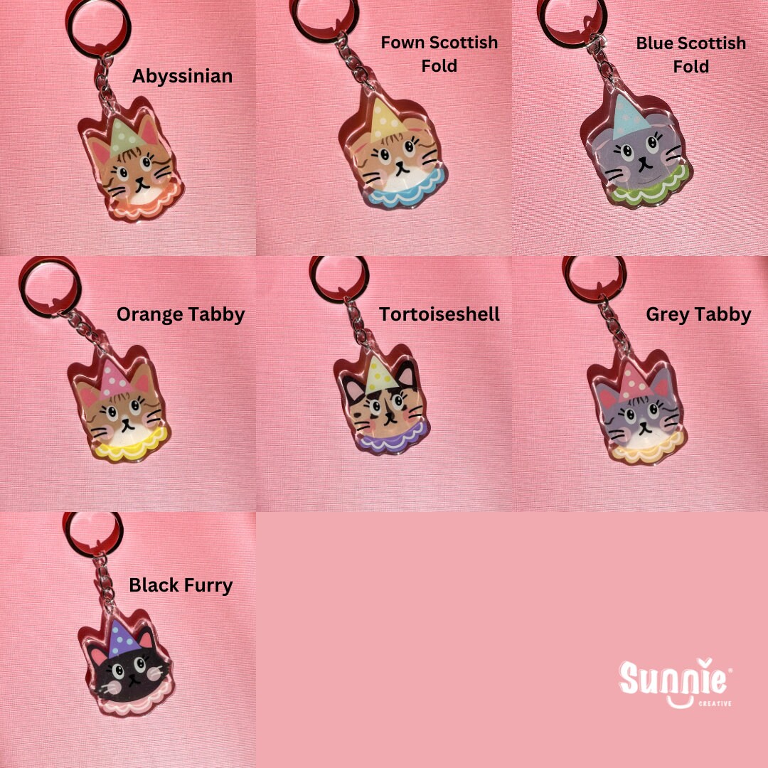 Clown Cat Acrylic Keychain//Cartoon Art Style Double-Sided Epoxy Glitter Charm//Cute Kitten Lover Gift//Cat Keychain