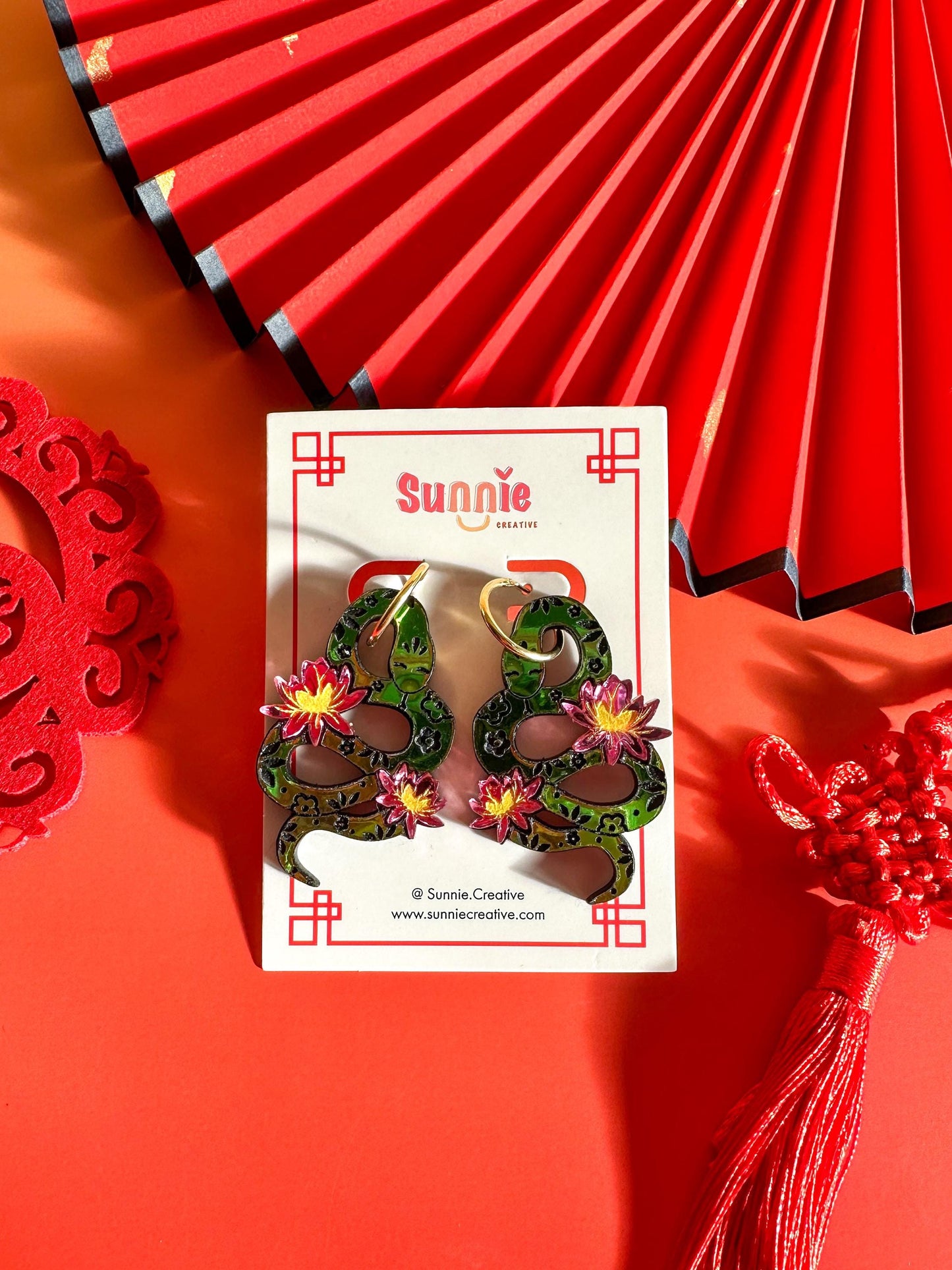 Snake Earrings//Statement Acrylic Earring//Lunar New Year Earrings//Chinese New Year Earrings//Animal Earrings//Chinese Zodiac/Year of Snake