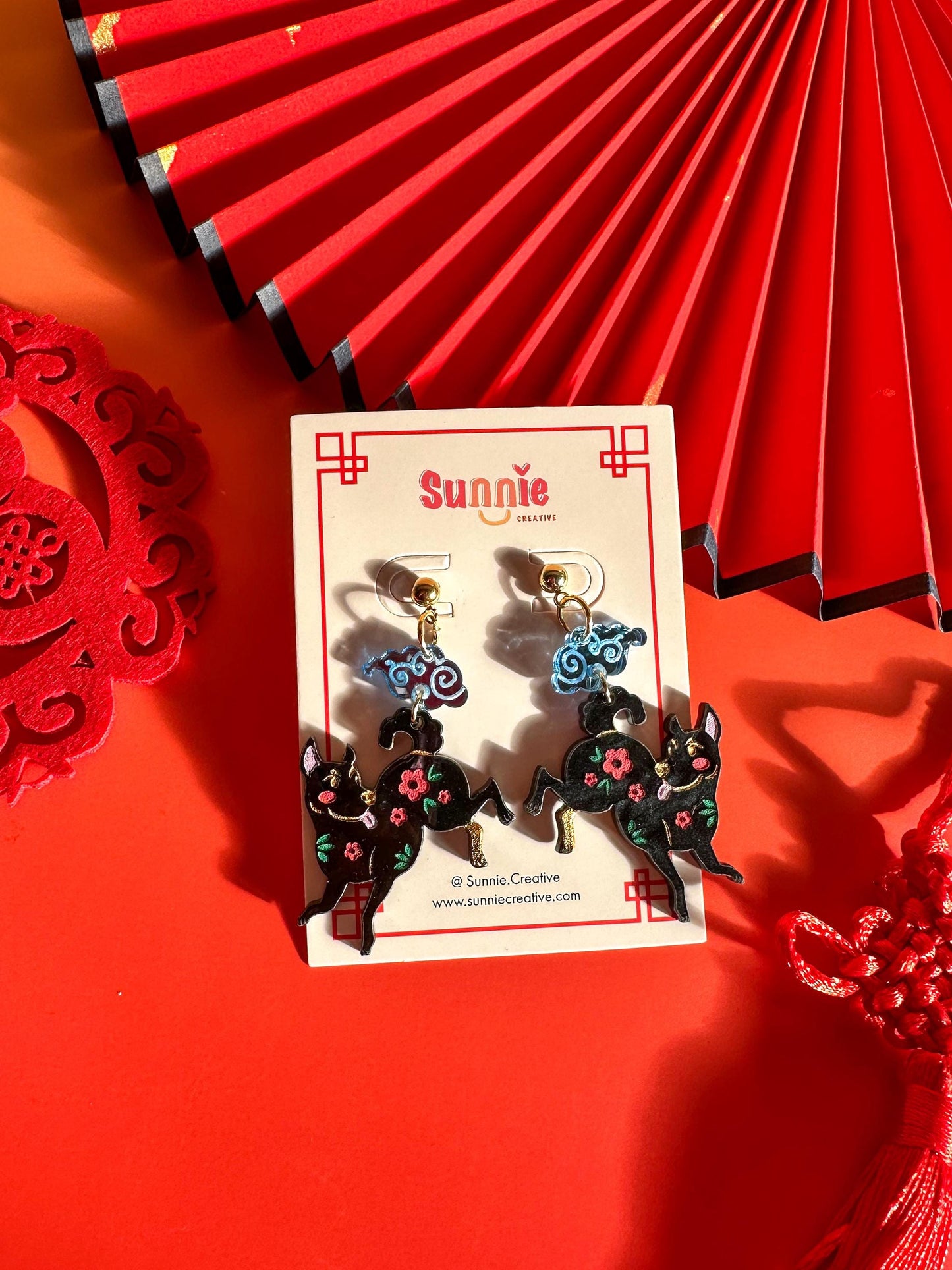 Dog Earrings//Statement Acrylic Earring//Lunar New Year Earrings//Chinese New Year Earrings//Animal Earrings//Chinese Zodiac