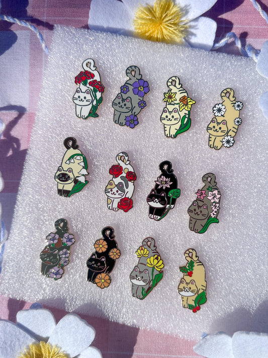 Birth Month Flower Cat Enamel Pin//Cute Cat Pin//Floral Cat Hard Enamel Lapel Pin//Birthday Gift//Zodiac Gift//Cat Lover Gift