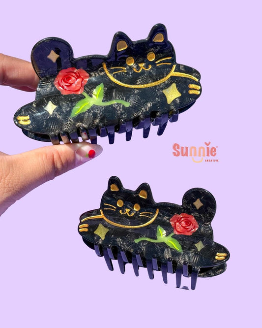 Dark Knight Cat Hair Claw Clip//Cute Animal Hair Accessory for Women//Stylish Cat Lover Gift//Trendy Hair Claw//Gift for Cat Lover