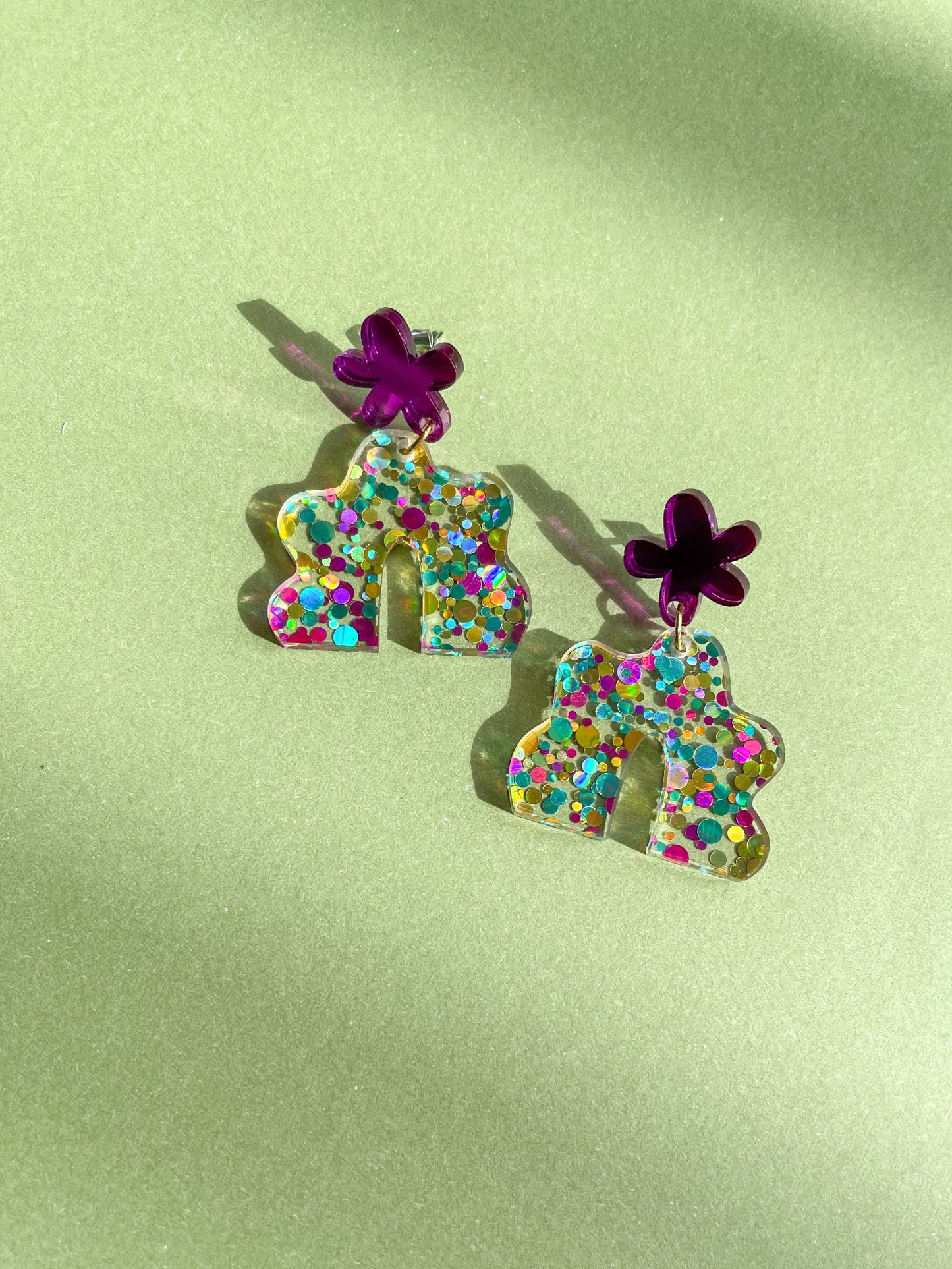 Sunnie Flower Blob Arch-Confetti