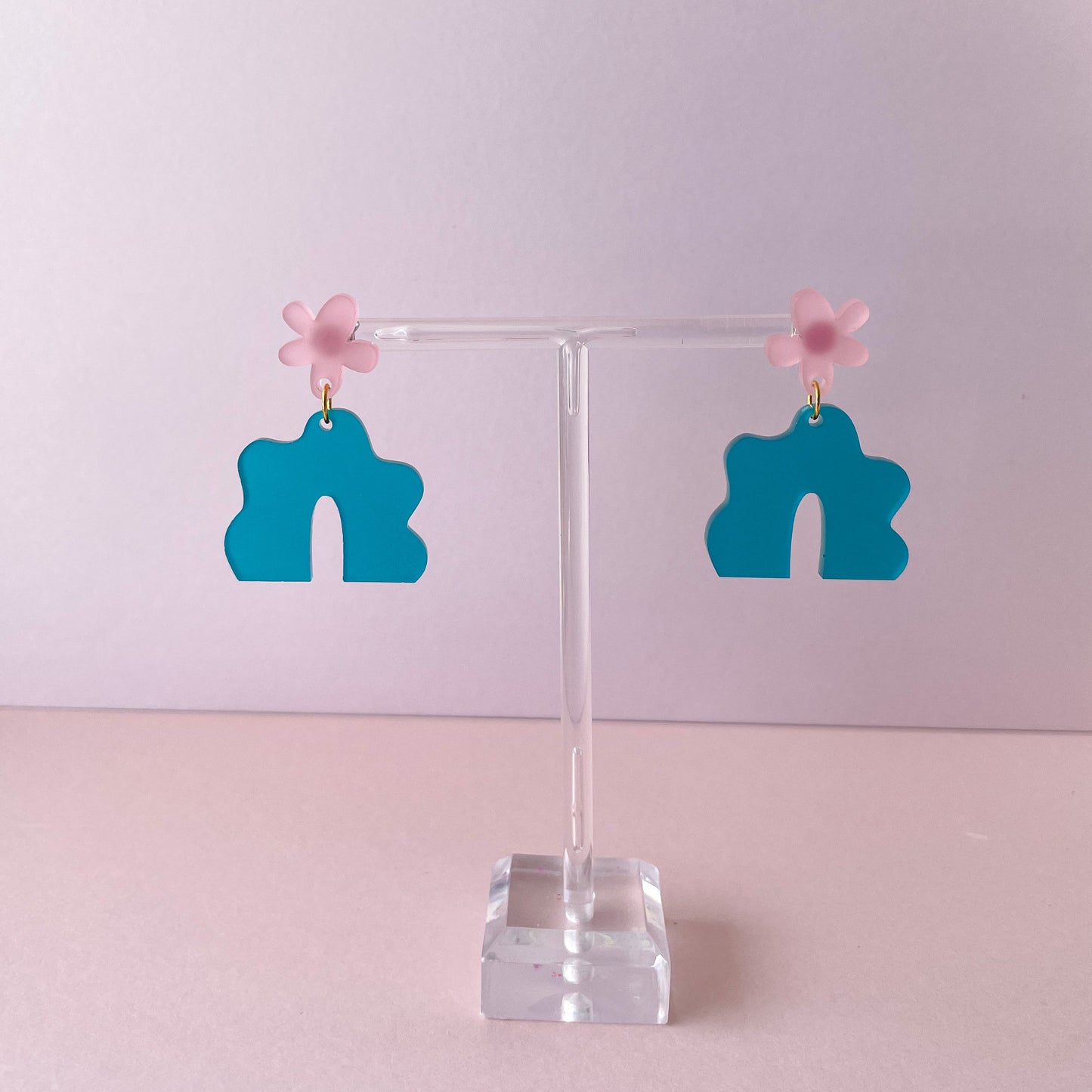 Flower Blob Arch//Statement Earring//Acrylic Earring//Blob Earring//Flower Arch Earring//Organic Shape Earring