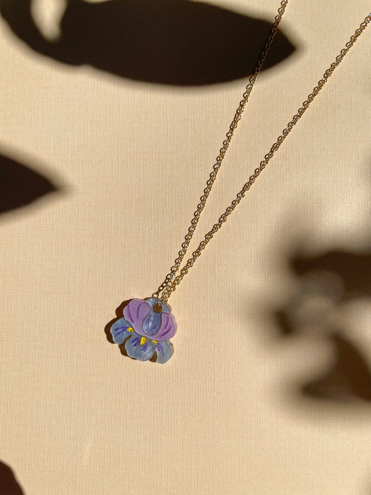 Mini Iris Necklace