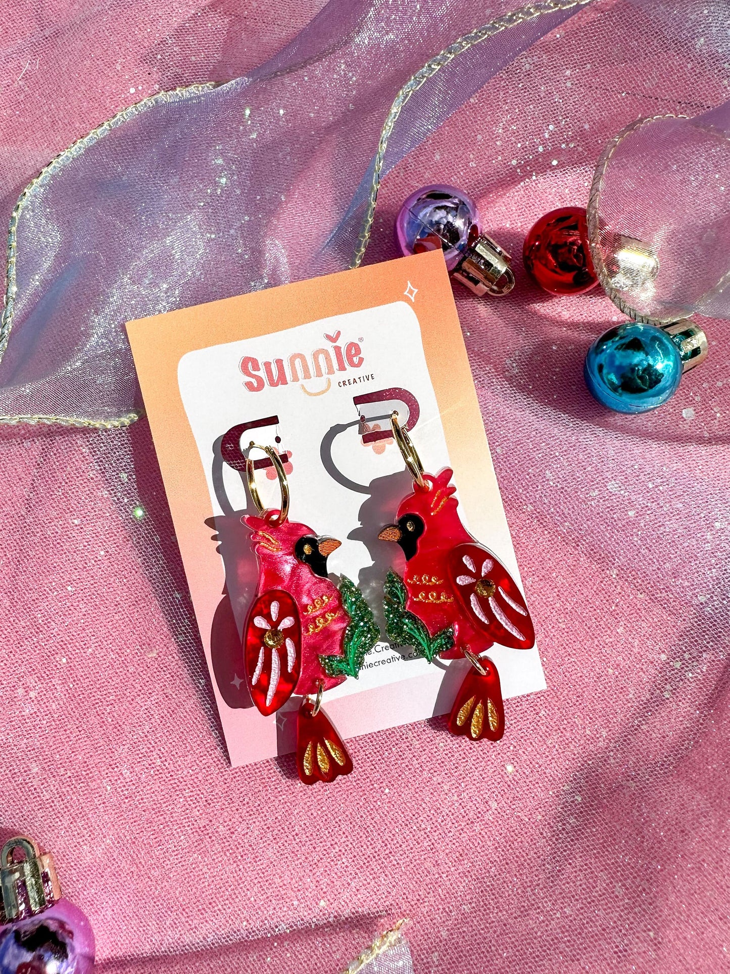 Cardinal Earrings //Christmas Earring//Statement Bird Earring//Acrylic Earring//Folk Art//Holiday Gift//Bird Earrings//Holiday Bird