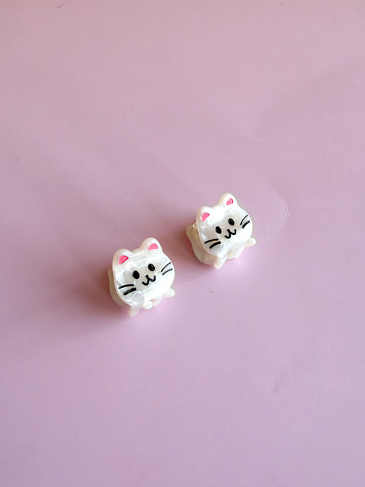 Micro White Cat Claws