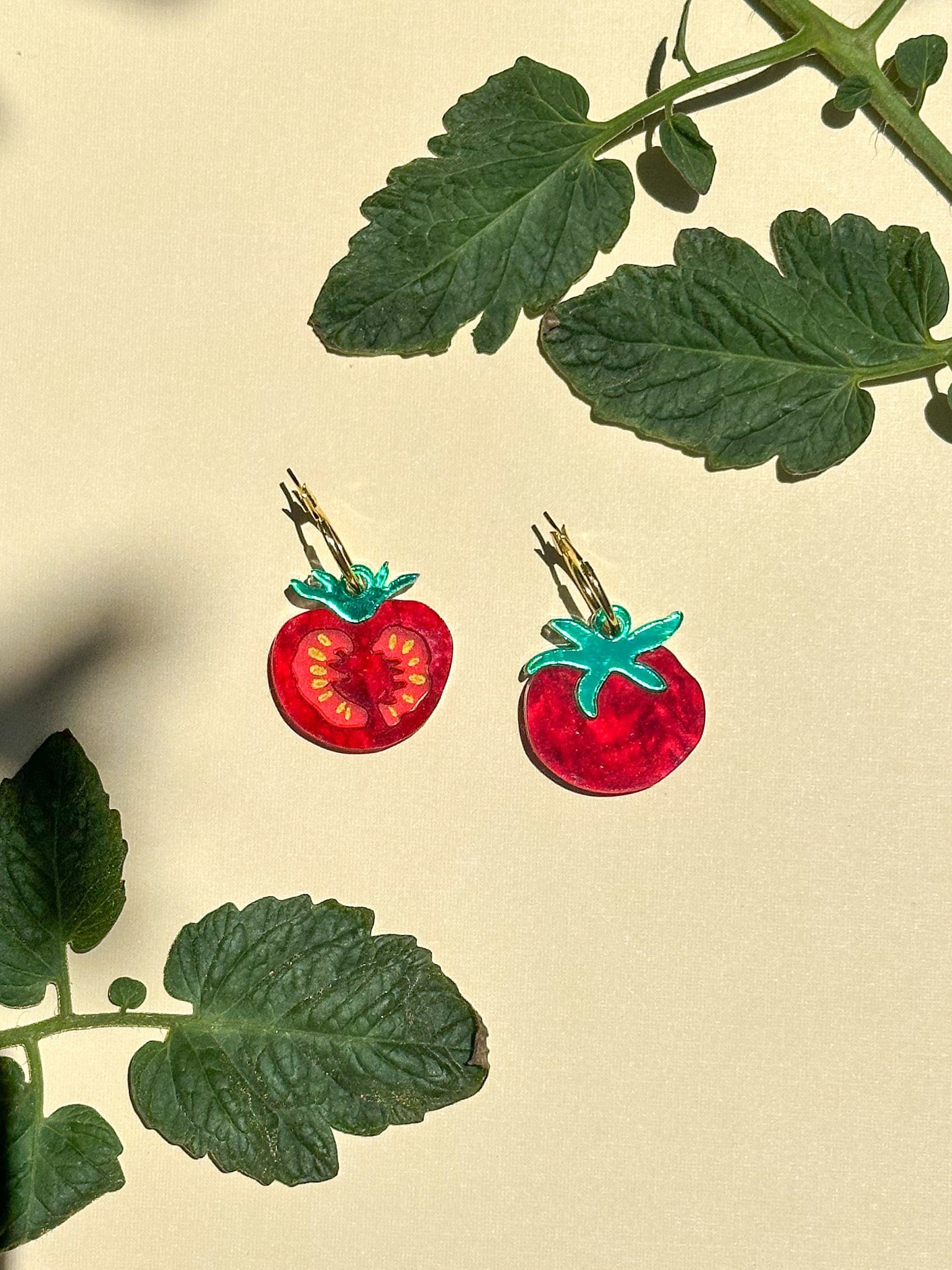 Mismatch Tomato Dangle//Statement Earring//Acrylic Earring//Vegetables Earrings//Summer Earrings