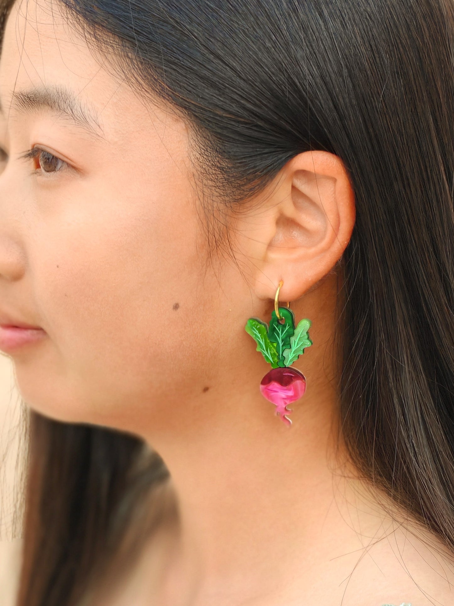 Ruby Radish Dangle//Statement Earring//Acrylic Earring//Vegetables Earrings//Summer Earrings