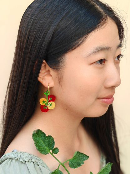 Cherry Tomato Dangle//Statement Earring//Acrylic Earring//Vegetables Earrings//Summer Earrings