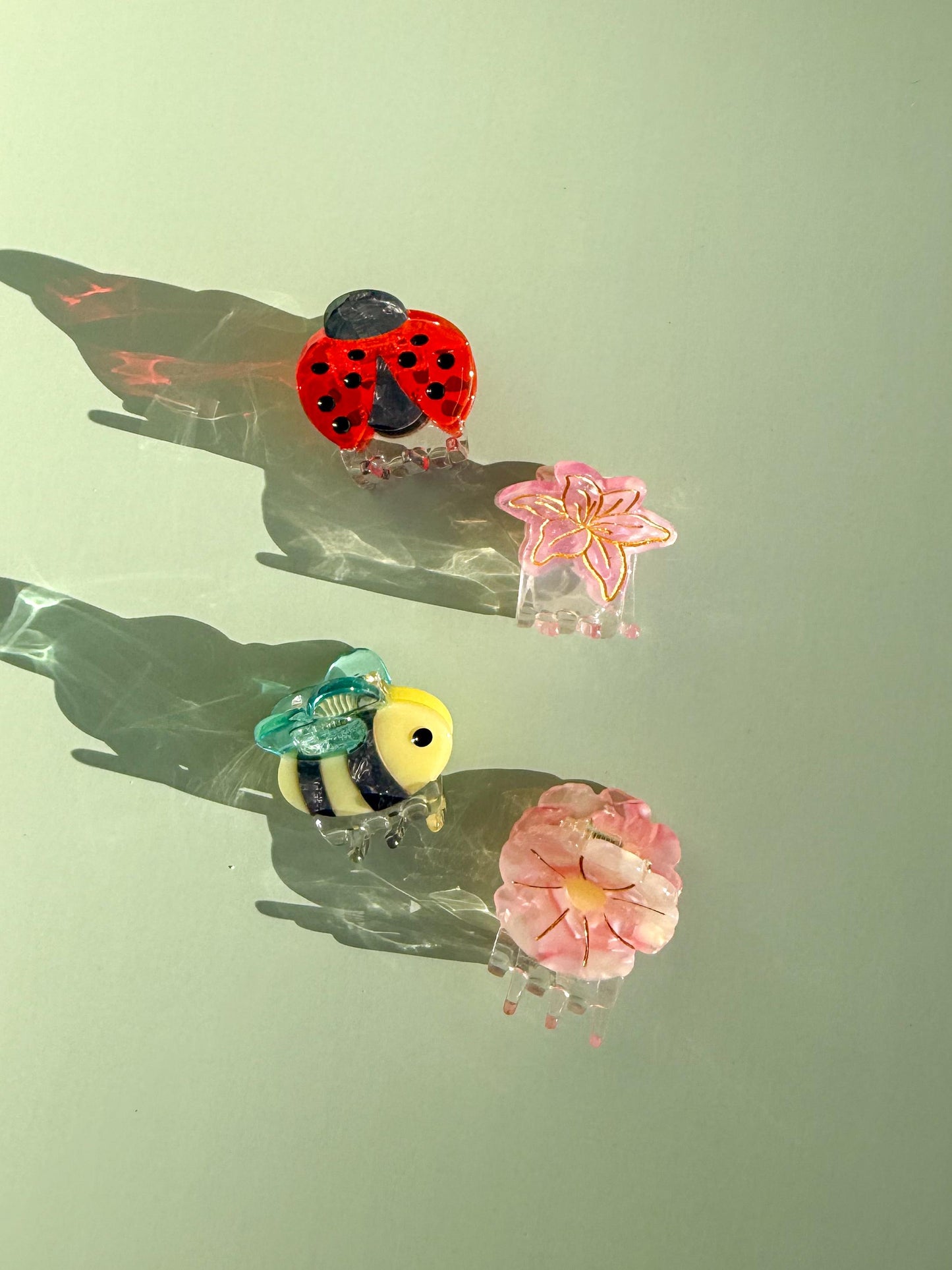 Mini Cherry Blossom Hair Claw Clip//Cute Pink Flower Hair Accessory for Women//Stylish Floral Gift//Trendy Hair Claw//Gift for Fashion Lover