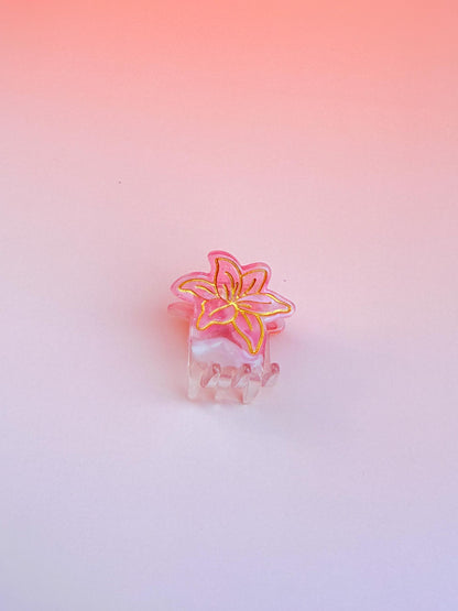 Mini Lily Flower Claw Clip//Cute Floral Hair Accessory for Women//Stylish Floral Gift//Trendy Hair Claw//Gift for Fashion Lover