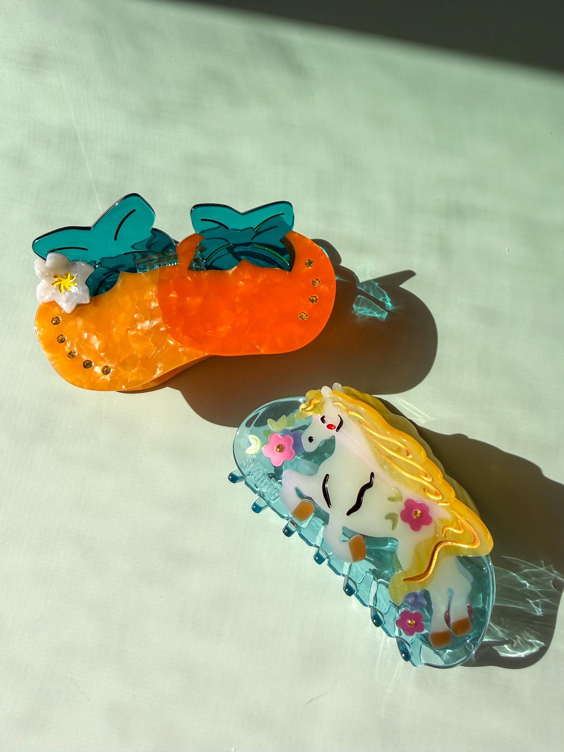 Lucky Horse Hair Claw Clip: Cellulose Acetate Year of the HorseAnimal Accessory