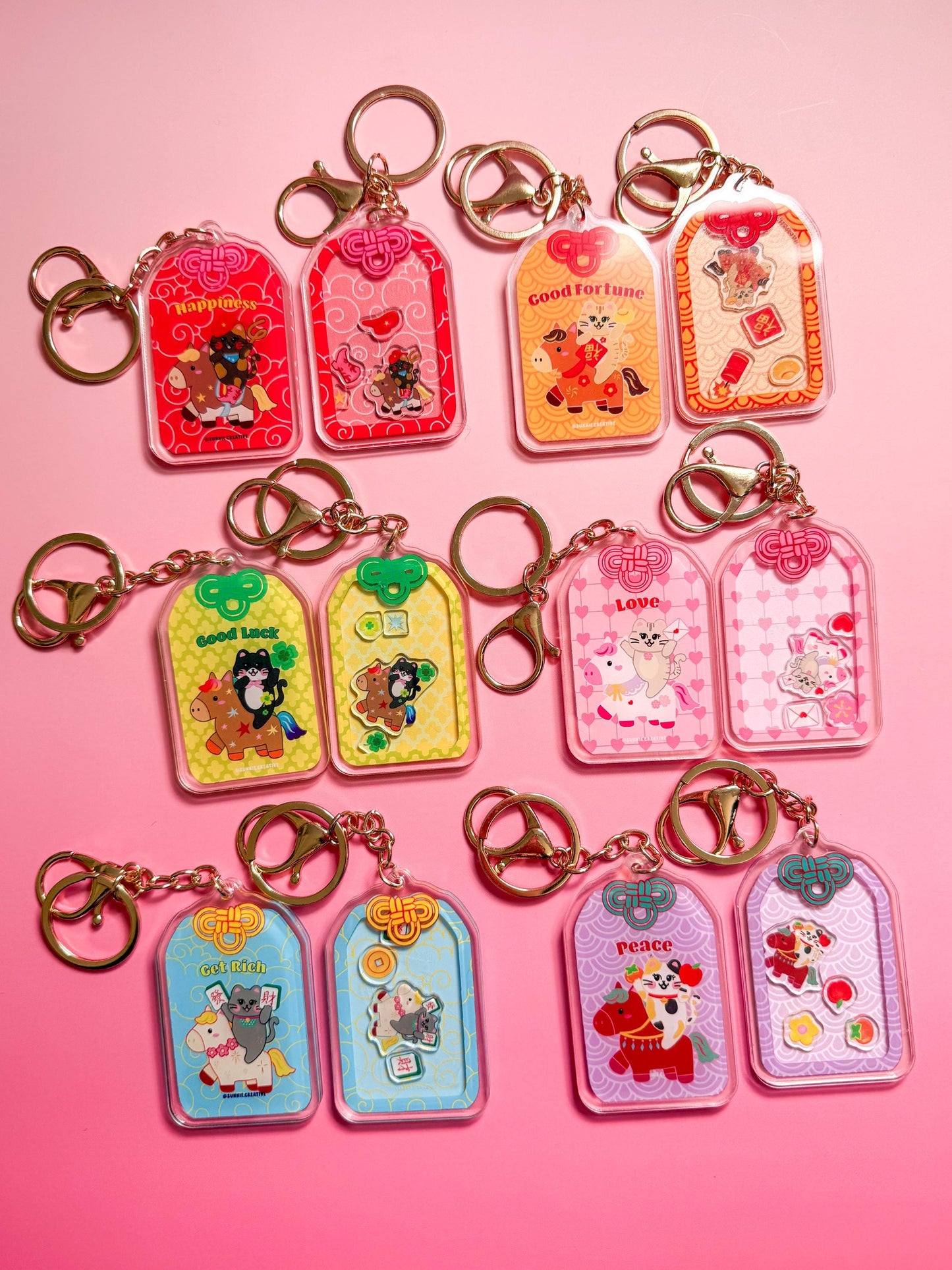 Lucky Charm Cat Shaker Keychain: Double-Sided Shaker Acrylic Charm