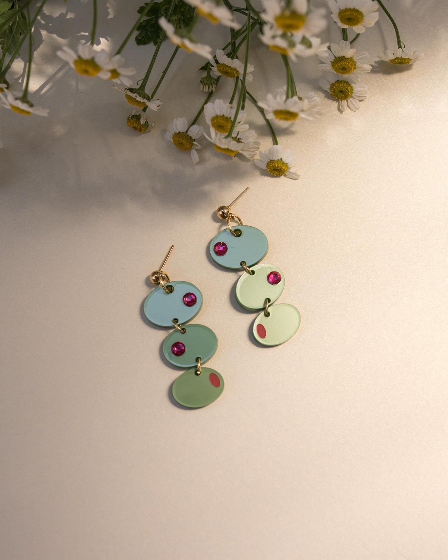 Olive Earrings//Statement Earring//Acrylic Earring//Summer Earrings//Summer Vibe