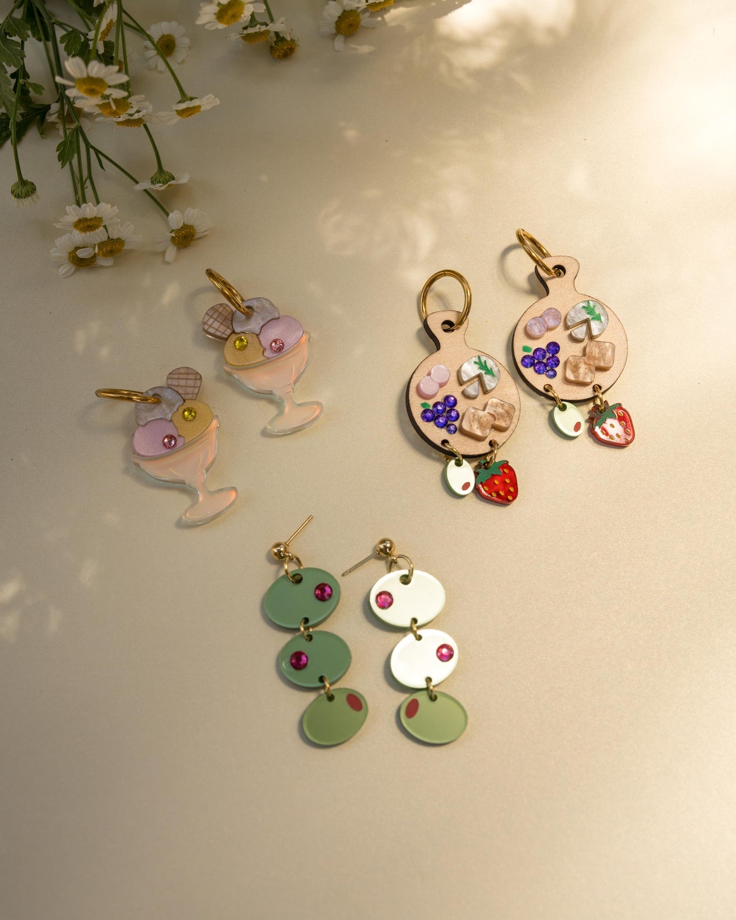 Olive Earrings//Statement Earring//Acrylic Earring//Summer Earrings//Summer Vibe