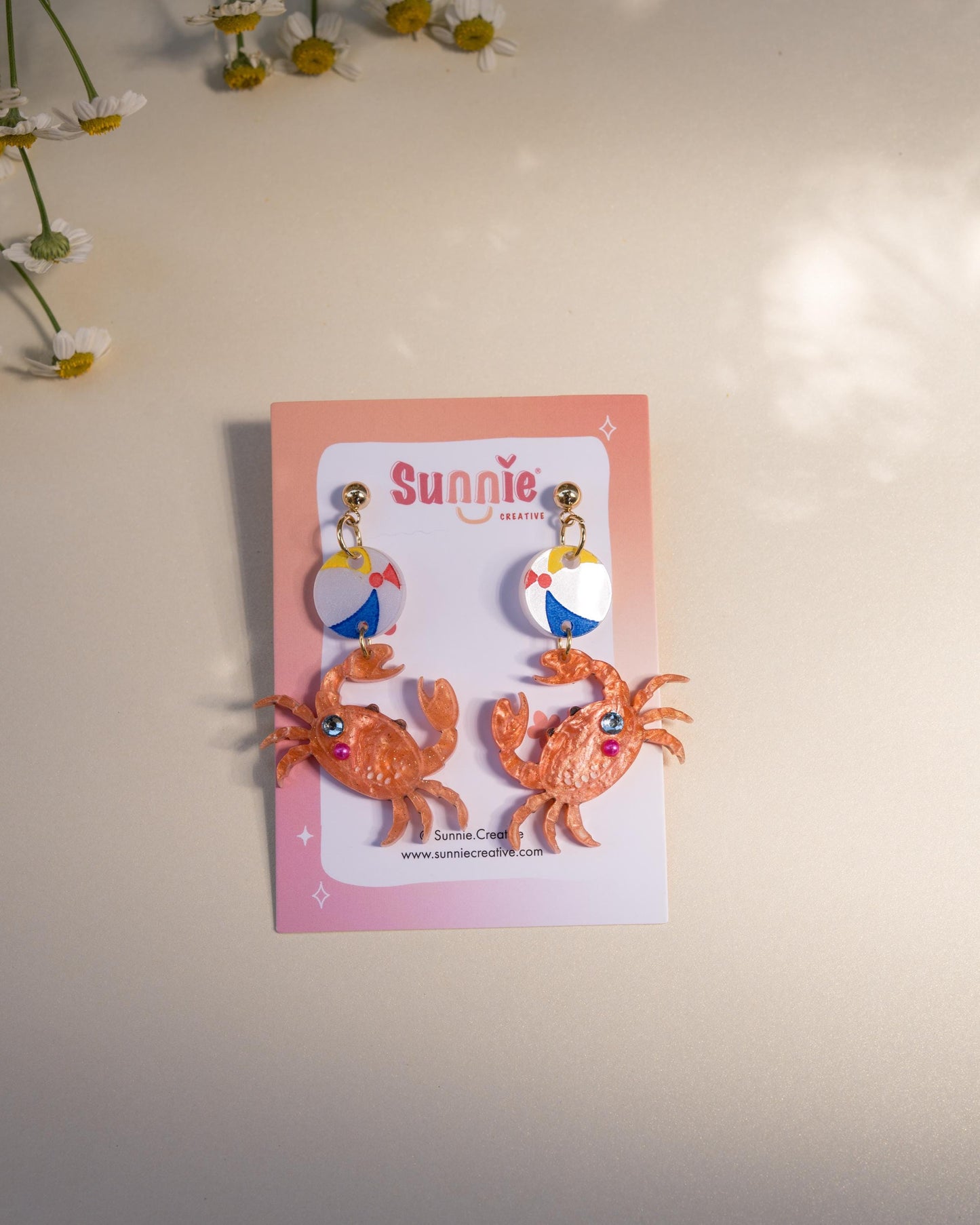 Beach Time Crab Earrings//Statement Earring//Acrylic Earring//Summer Earrings//Summer Vibe