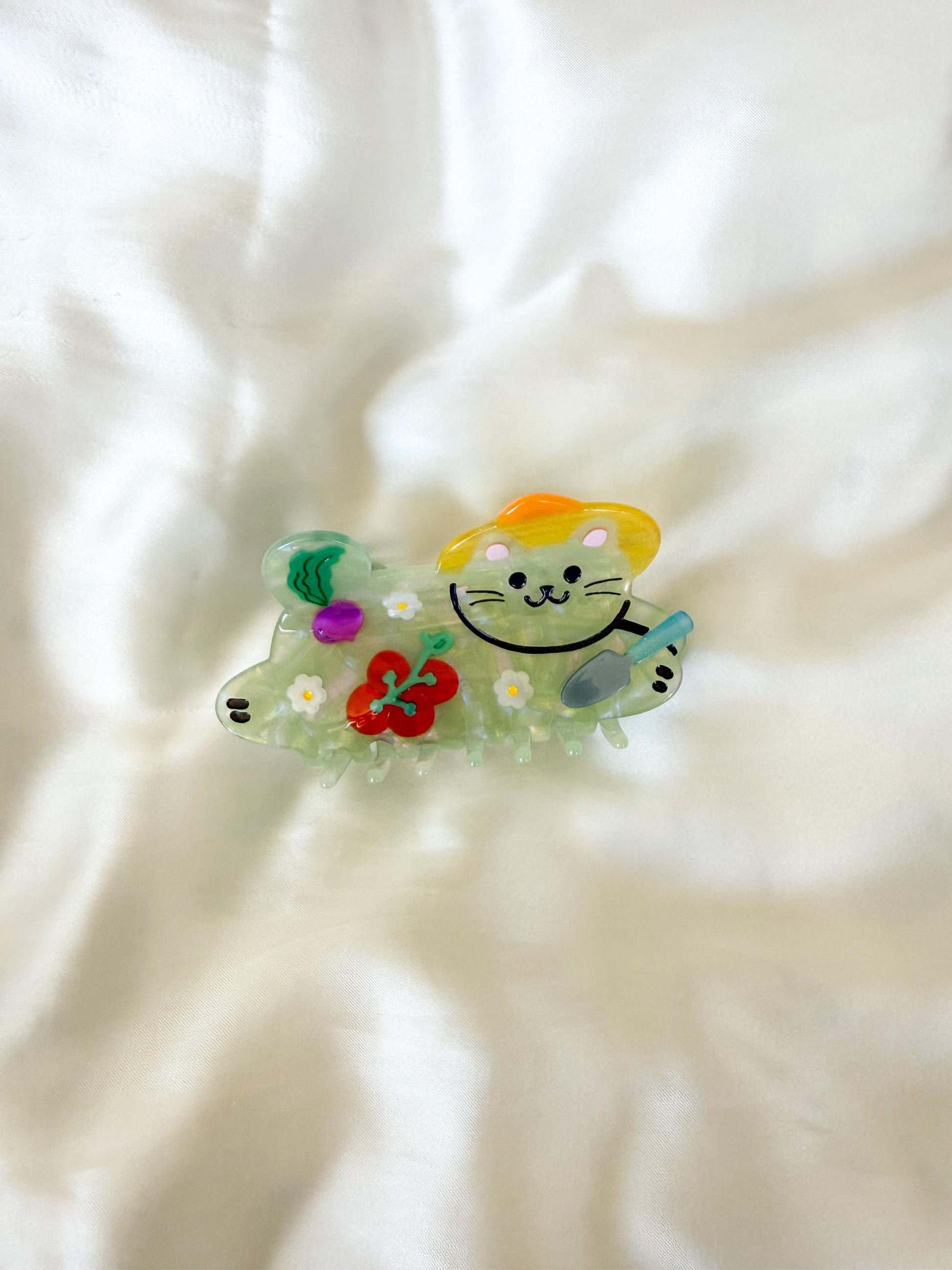Gardener Cat Hair Claw Clip//Cute Animal Hair Accessory for Women//Stylish Cat Lover Gift//Trendy Hair Claw//Gift for Cat Lover