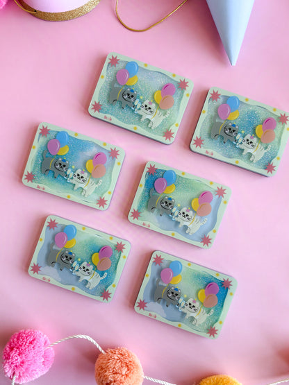 Balloon Cat Glitter Magnet: Cat Design, Gift for Cat Lover, City Merch