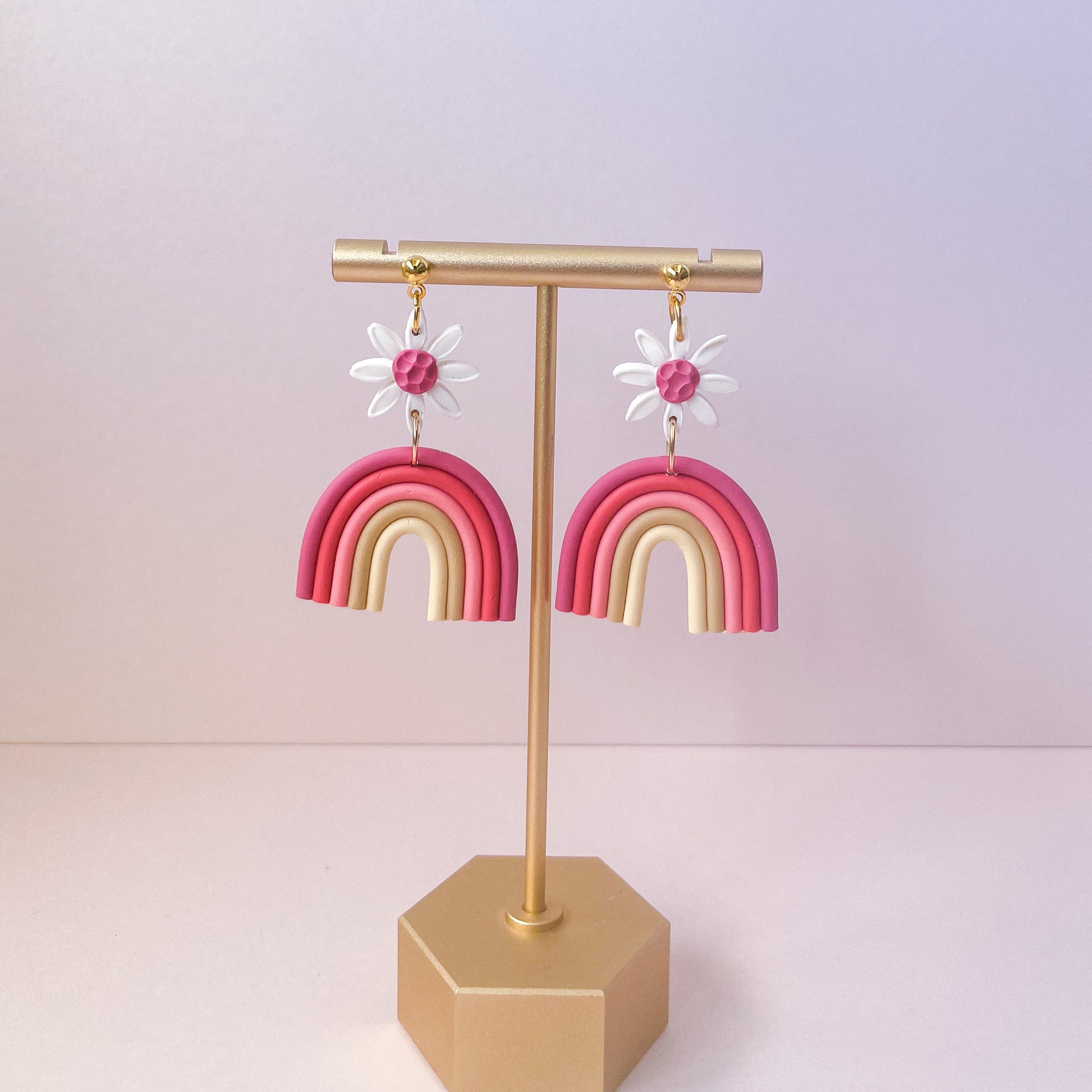 Summer Rainbow Flower Earrings//Rainbow Polymer Clay Earrings//handmade earrings //statement earrings //rainbow earrings