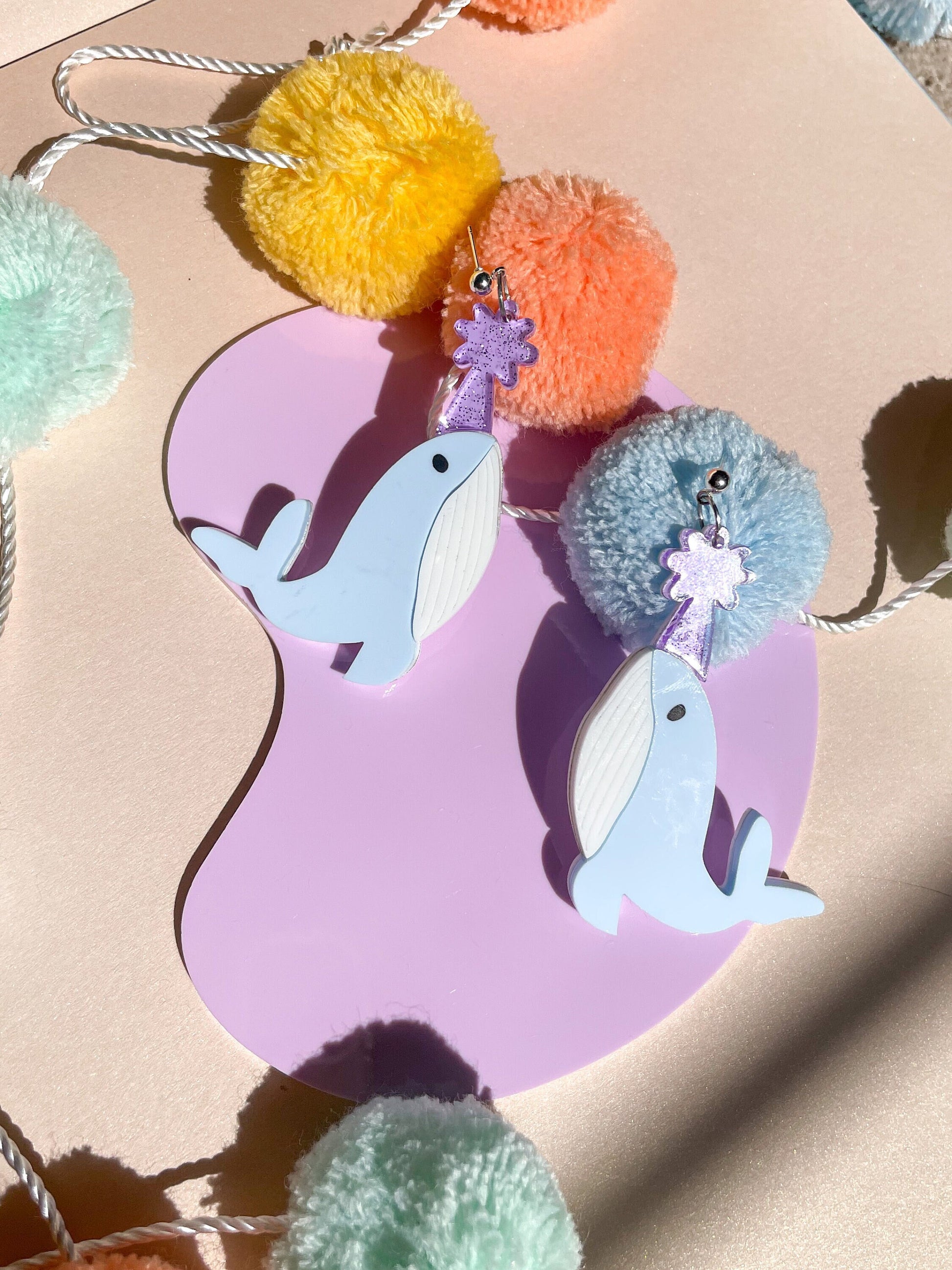 Party Whale Dangle