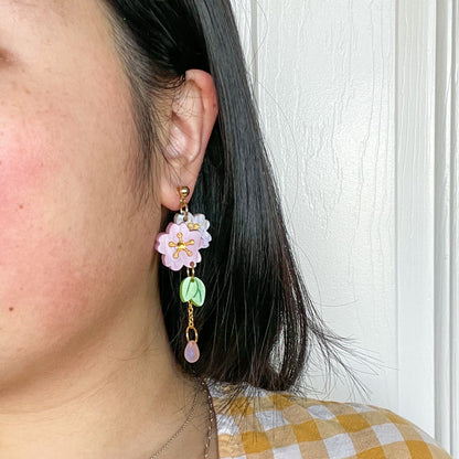 Mismatch Cherry Blossom//Flower Earring//Spring Flower Earrings//Statement Earring//Acrylic Earring//Daisy Earrings//Cute Earrings
