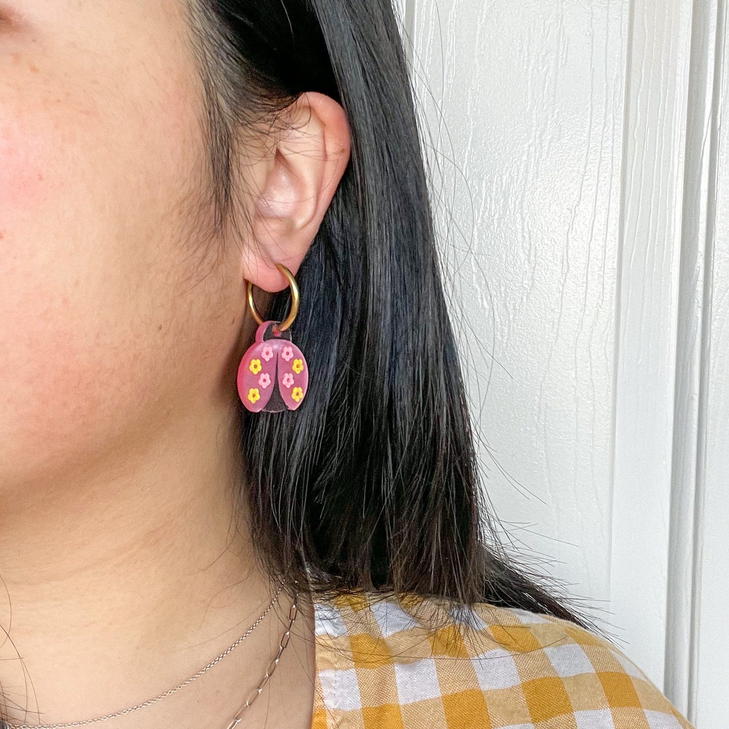 Lady Bugs Hoops//Spring Earring//Statement Earring//Acrylic Earring//Bee Earrings//Statement Hoop