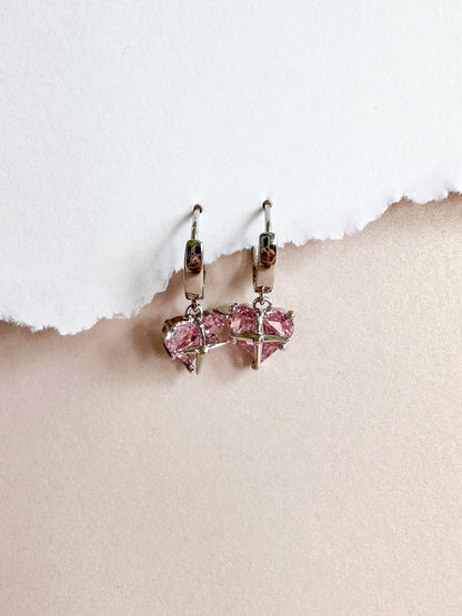 Sparkly Pink Heart Hoops//Statement Earring//Dangle Heart Earrings//Y2K Heart Earring//Silver Heart Huggies//Twice//Kpop Earrings