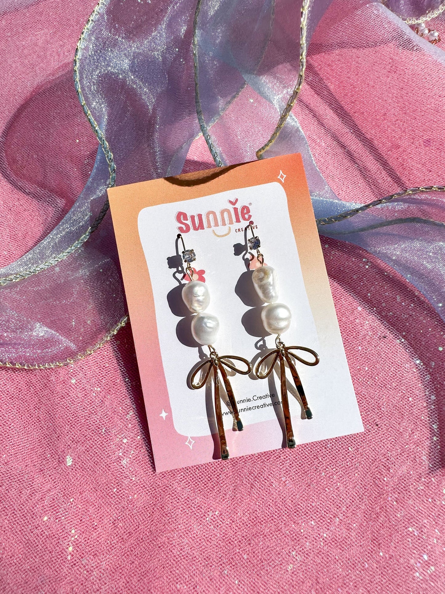 Bow with Pearl Earrings //Christmas Earring//Statement Bow Earring//Acrylic Earring//Folk Art//Holiday Gift//Balletcore Bow